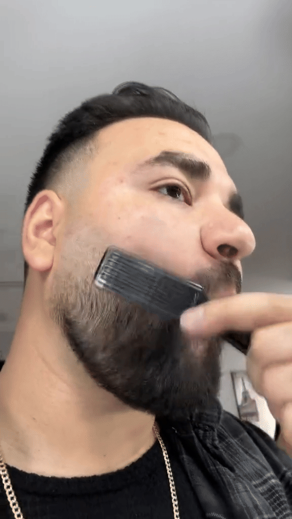 BEARD FILLER PEN🧔